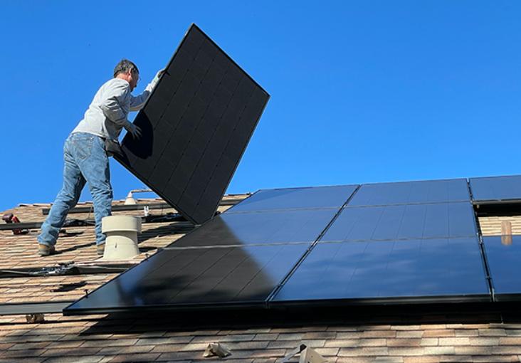 découvrez comment les panneaux solaires rentables peuvent réduire vos factures d'énergie tout en préservant l'environnement. investissez dans une énergie renouvelable durable et profitez d'économies substantielles grâce à des solutions adaptées à votre maison.