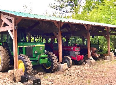découvrez notre guide complet sur les prix des hangars agricoles, avec des conseils pour choisir la meilleure option adaptée à vos besoins, comparatif des matériaux et estimations budgétaires pour optimiser votre investissement.