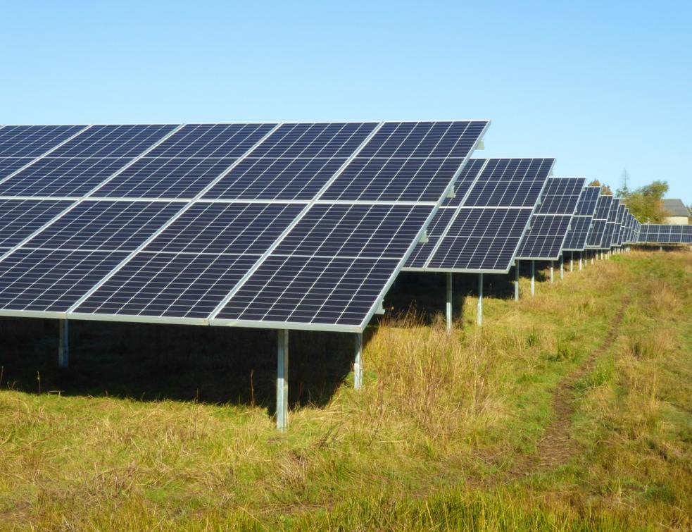 découvrez les tendances et les innovations des programmes photovoltaïques en 2025. explorez comment ces initiatives révolutionnent la production d'énergie solaire, tout en contribuant à un avenir durable et respectueux de l'environnement.