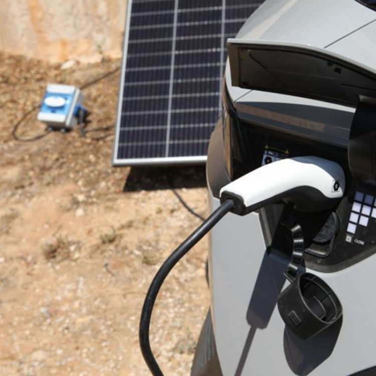 découvrez comment optimiser votre consommation d'énergie grâce à la recharge photovoltaïque. apprenez les avantages des panneaux solaires, leurs fonctionnalités et comment ils peuvent réduire vos factures d'électricité tout en contribuant à un avenir durable.