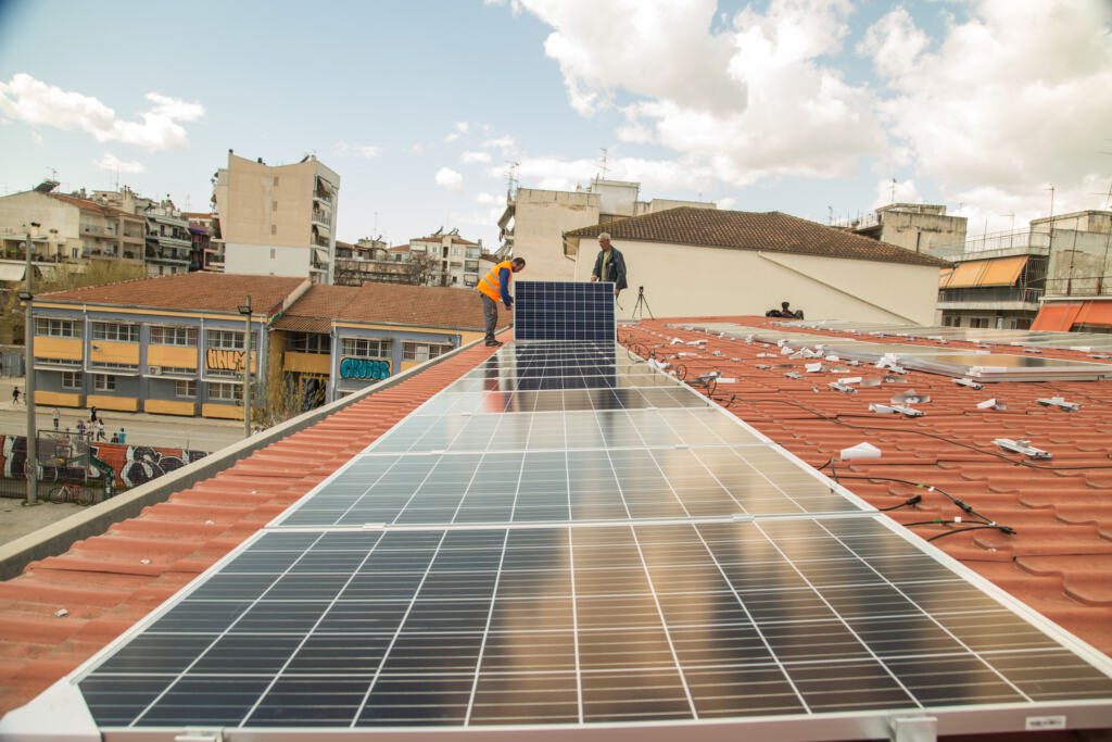 découvrez comment réduire l'impact environnemental de vos installations photovoltaïques grâce à des pratiques durables et des technologies innovantes. optez pour une énergie solaire responsable et minimisez votre empreinte écologique.