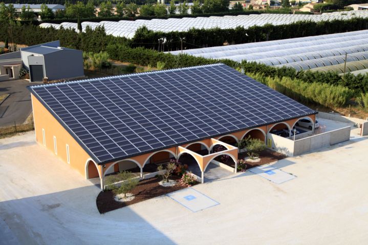 découvrez comment les régions exploitent les hangars photovoltaïques pour produire de l'énergie renouvelable. apprenez en plus sur les avantages économiques et écologiques de cette solution innovante qui transforme les infrastructures en ressources durables.