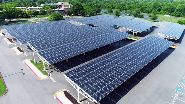 découvrez les réglementations essentielles concernant les hangars photovoltaïques en france. informez-vous sur les normes de construction, les autorisations nécessaires et les incitations fiscales pour maximiser l'efficacité de votre projet d'énergie solaire.
