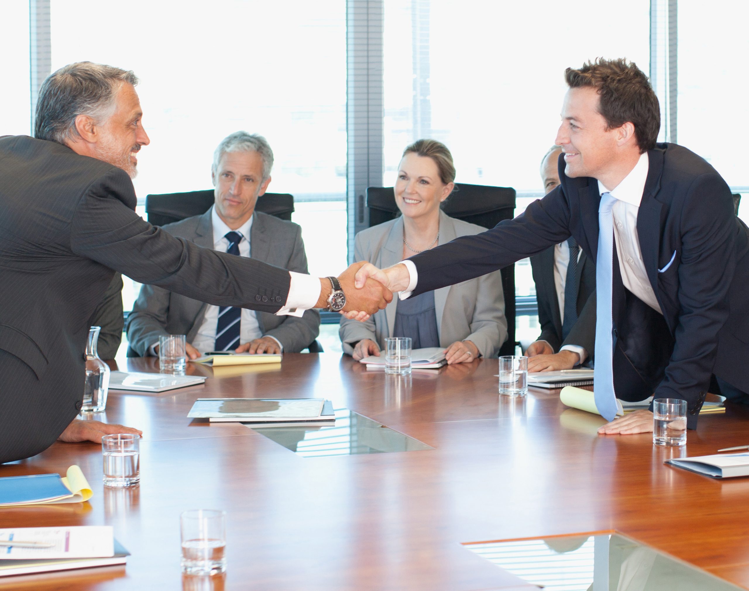 découvrez les clés pour réussir vos négociations de contrats. apprenez des stratégies efficaces, des techniques de communication et des conseils pratiques pour maximiser vos résultats et établir des accords avantageux.