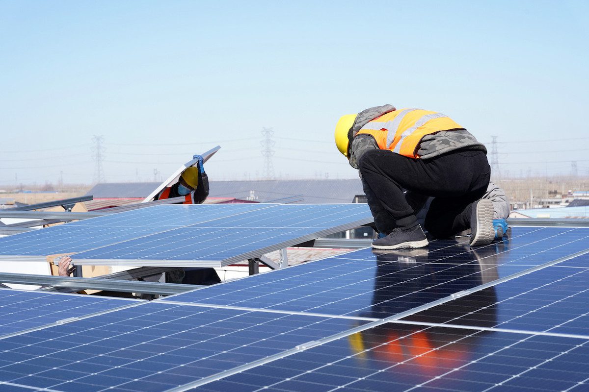 découvrez solar diffusion, le leader en solutions solaires innovantes. profitez de notre expertise pour des installations efficaces et durables, alliant performance énergétique et respect de l'environnement.