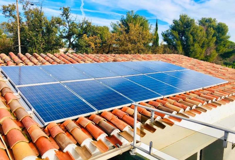 découvrez les meilleures solutions solaires dans le vaucluse pour optimiser votre consommation d'énergie et réduire vos factures. profitez de l'énergie renouvelable et d'installations adaptées à vos besoins grâce à nos experts en photovoltaïque.