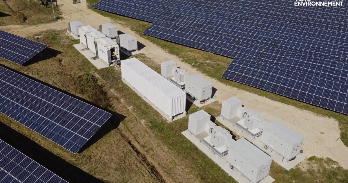 découvrez comment le stockage d'énergie photovoltaïque révolutionne l'utilisation des énergies renouvelables. apprenez les avantages des systèmes de stockage, leur fonctionnement et comment ils maximisent l'efficacité de votre installation solaire.