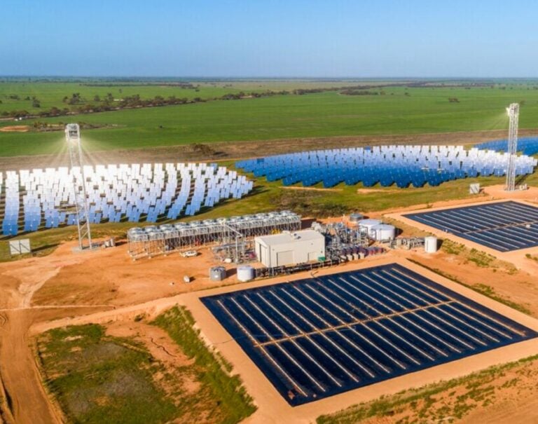 découvrez comment le stockage d'énergie photovoltaïque optimise l'utilisation de l'énergie solaire, offrant des solutions durables et efficaces pour vos besoins énergétiques. apprenez les avantages de ces systèmes innovants pour une consommation responsable et une réduction des factures d'électricité.