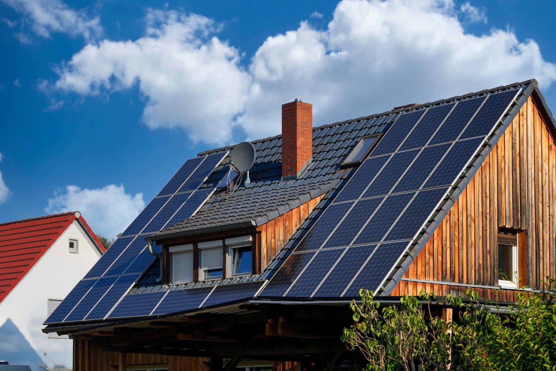 découvrez le système kwc photovoltaïque, une solution innovante pour produire de l'énergie solaire de manière efficace et durable. optimisez votre consommation énergétique tout en réduisant votre empreinte carbone grâce à notre technologie de pointe.