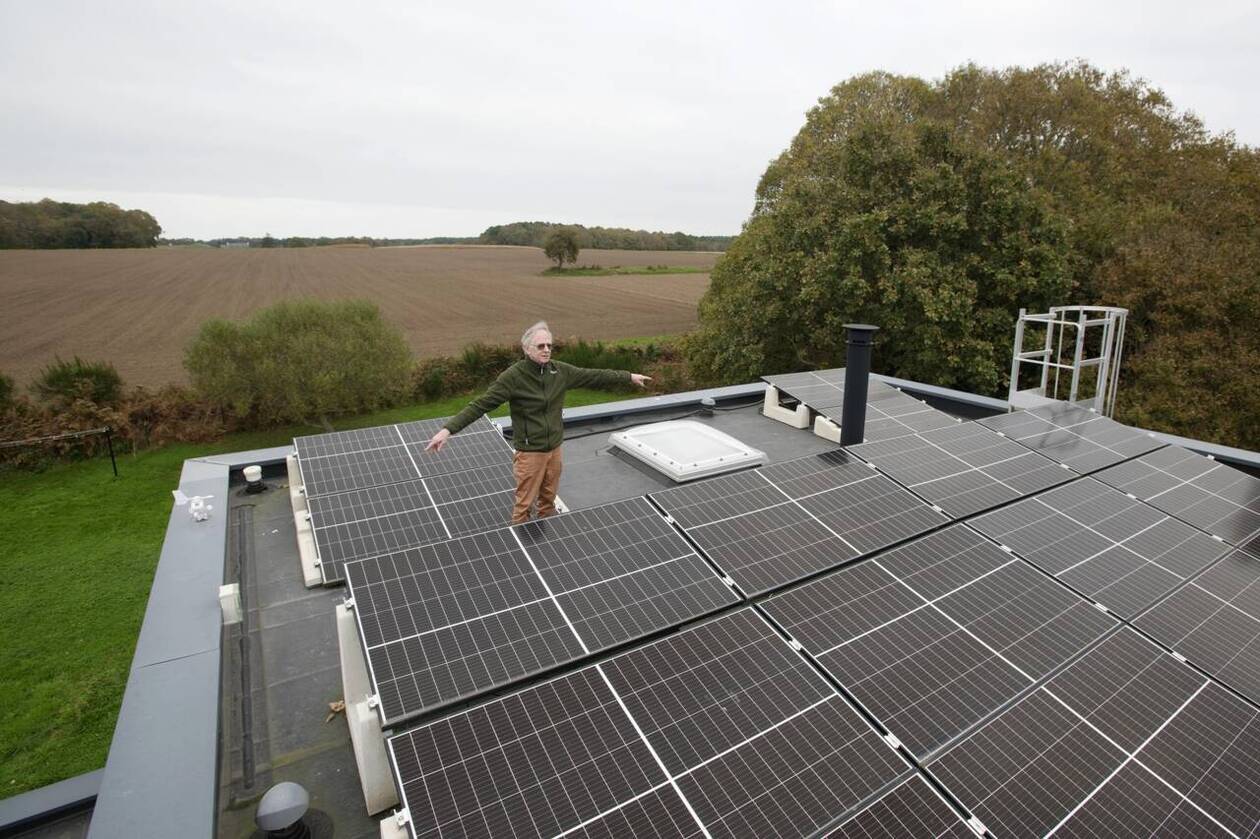 découvrez les dernières tendances en matière de hangars photovoltaïques : solutions innovantes, durabilité, et efficacité énergétique pour optimiser l'utilisation de vos espaces tout en respectant l'environnement.