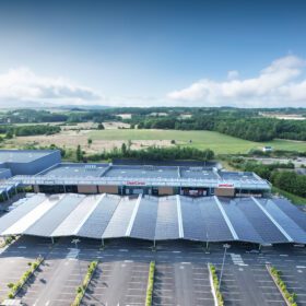 découvrez le triangle photovoltaïque, une solution innovante pour maximiser l'efficacité énergétique de vos installations solaires. optimisez la capture de la lumière et améliorez votre production d'énergie grâce à des technologies avancées et un design ingénieux.