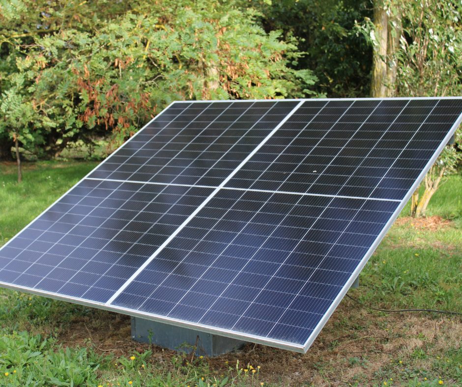 découvrez le triangle photovoltaïque, une configuration solaire innovante qui optimise la capture de la lumière pour une production d'énergie maximale. idéal pour les projets durables, ce système combine efficacité et esthétique, transformant votre espace en une source d'énergie renouvelable.