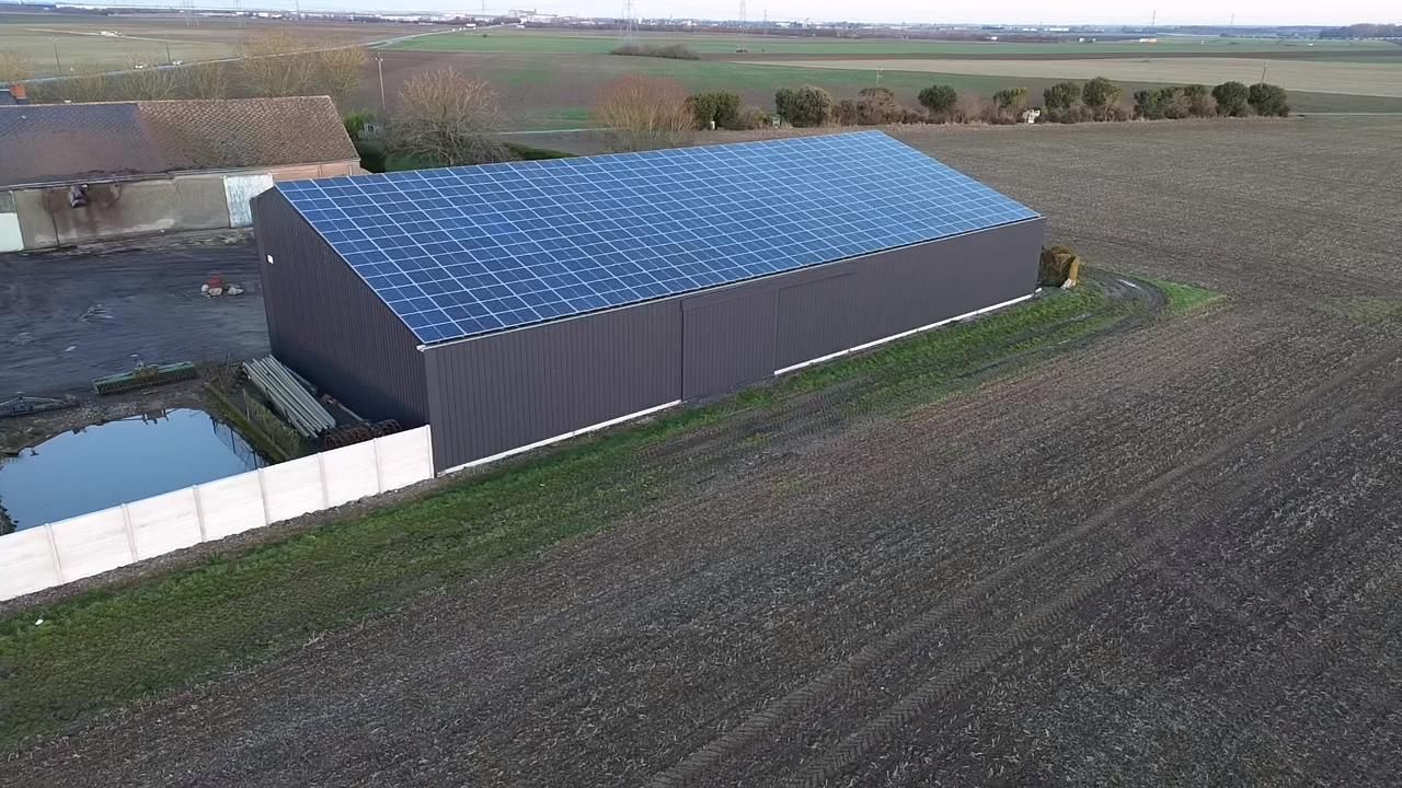 découvrez les avantages d'un hangar photovoltaïque, alliant confort et efficacité énergétique. profitez d'un espace optimisé tout en réduisant votre empreinte carbone grâce à l'énergie solaire.