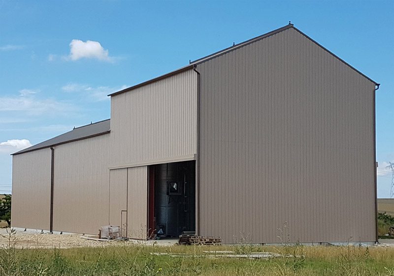 découvrez nos solutions innovantes pour la construction de bâtiments agricoles adaptés à vos besoins. nos réalisations garantissent durabilité, efficacité et respect des normes environnementales. optez pour une infrastructure moderne qui boostera votre activité agricole.