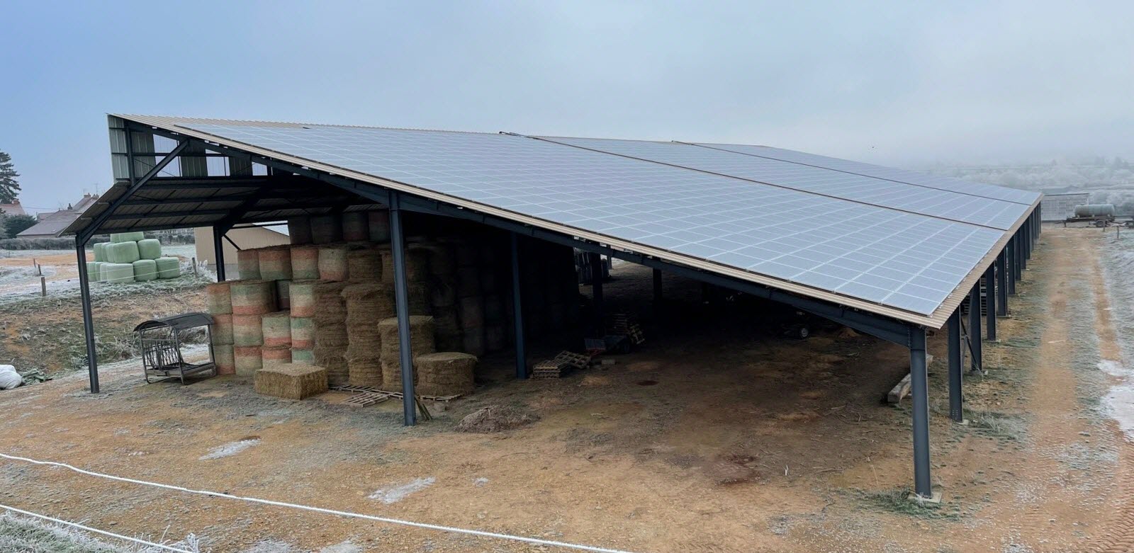 découvrez comment l'éducation sur les hangars photovoltaïques peut transformer nos méthodes de production d'énergie. explorez les avantages écologiques et économiques de l'intégration de solutions durables dans le secteur agricole.