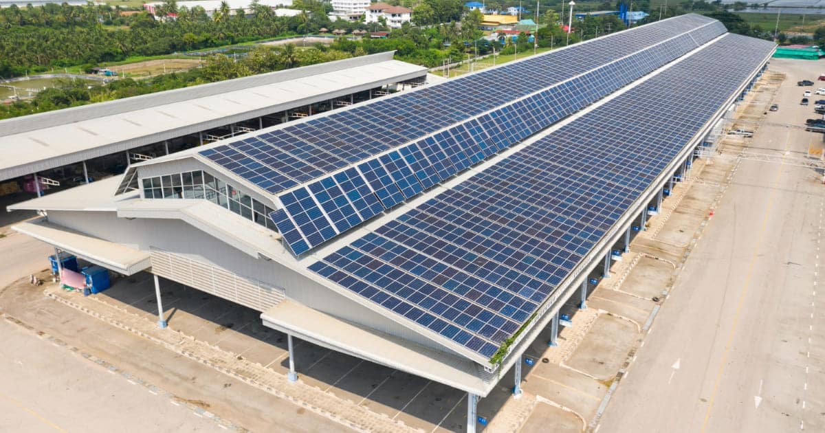 découvrez les avantages des hangars photovoltaïques, une solution innovante pour optimiser l'espace tout en produisant une énergie renouvelable. maximisez la rentabilité de vos installations agricoles ou industrielles grâce à des structures durables qui allient protection et durabilité.
