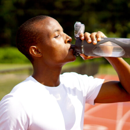 découvrez les dernières innovations en matière d'eau potable qui révolutionnent l'accès à l'eau potable, améliorent la qualité de l'eau et favorisent une gestion durable des ressources. restez informé des technologies et des solutions qui transforment l'approvisionnement en eau au xxie siècle.