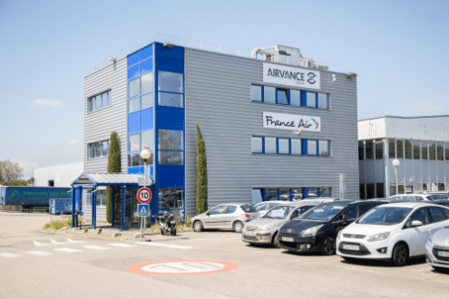 découvrez irisolaris à montauban, votre expert en solutions d'énergie solaire. profitez de nos services de qualité pour l'installation de panneaux solaires, garantissant une transition énergétique durable et économique. contactez-nous dès aujourd'hui pour un devis personnalisé !