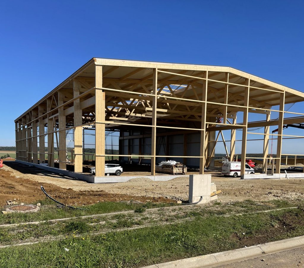 découvrez tout sur les prix au mètre carré des bâtiments industriels. analyse des facteurs influençant les coûts, tendances du marché et conseils pour optimiser votre investissement.