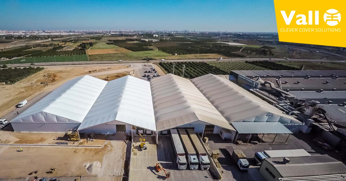 découvrez nos solutions innovantes de stockage d'énergie dans des hangars, optimisant l'utilisation des espaces tout en garantissant une gestion efficace et durable de l'énergie. transformez vos hangars en centres de stockage performants pour répondre à vos besoins énergétiques.