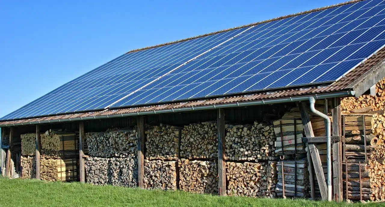 découvrez comment les hangars photovoltaïques contribuent au succès énergétique et économique des entreprises. explorez les avantages des installations solaires sur toiture et leur impact positif sur l'environnement.