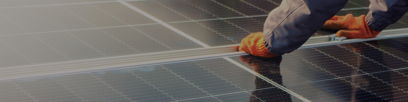 découvrez les avantages de la photovoltaïque en autoconsommation : réduisez vos factures d'énergie, contribuez à la transition énergétique et profitez d'une installation adaptée à vos besoins.