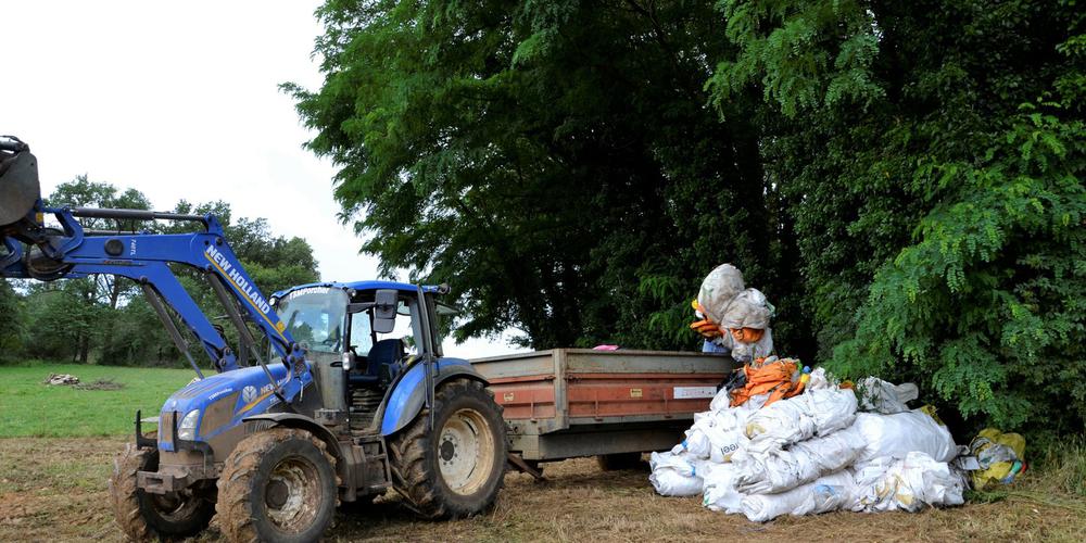 découvrez comment gérer les déchets agricoles de manière efficace et durable. explorez les pratiques innovantes de recyclage et de réduction des déchets dans le secteur agricole pour protéger notre environnement tout en optimisant les ressources.