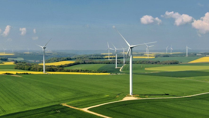 découvrez les régions éoliennes en france, où le vent souffle fort pour produire une énergie renouvelable durable. explorez les sites idéaux pour l'éolien, les avantages écologiques et l'impact sur le développement local.