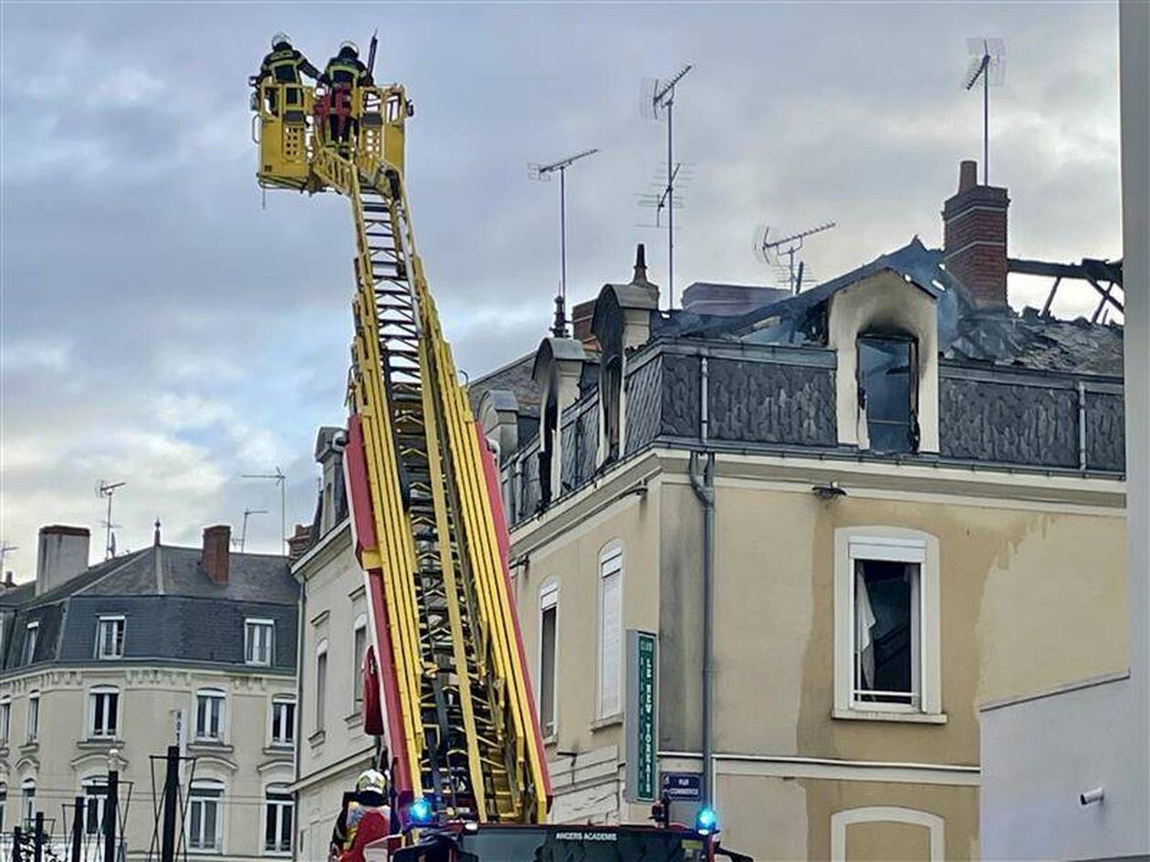 découvrez les dernières informations sur l'incendie qui a touché un hangar à maillé : circonstances, dégâts et interventions des secours, ce qu'il faut savoir sur cet événement marquant.